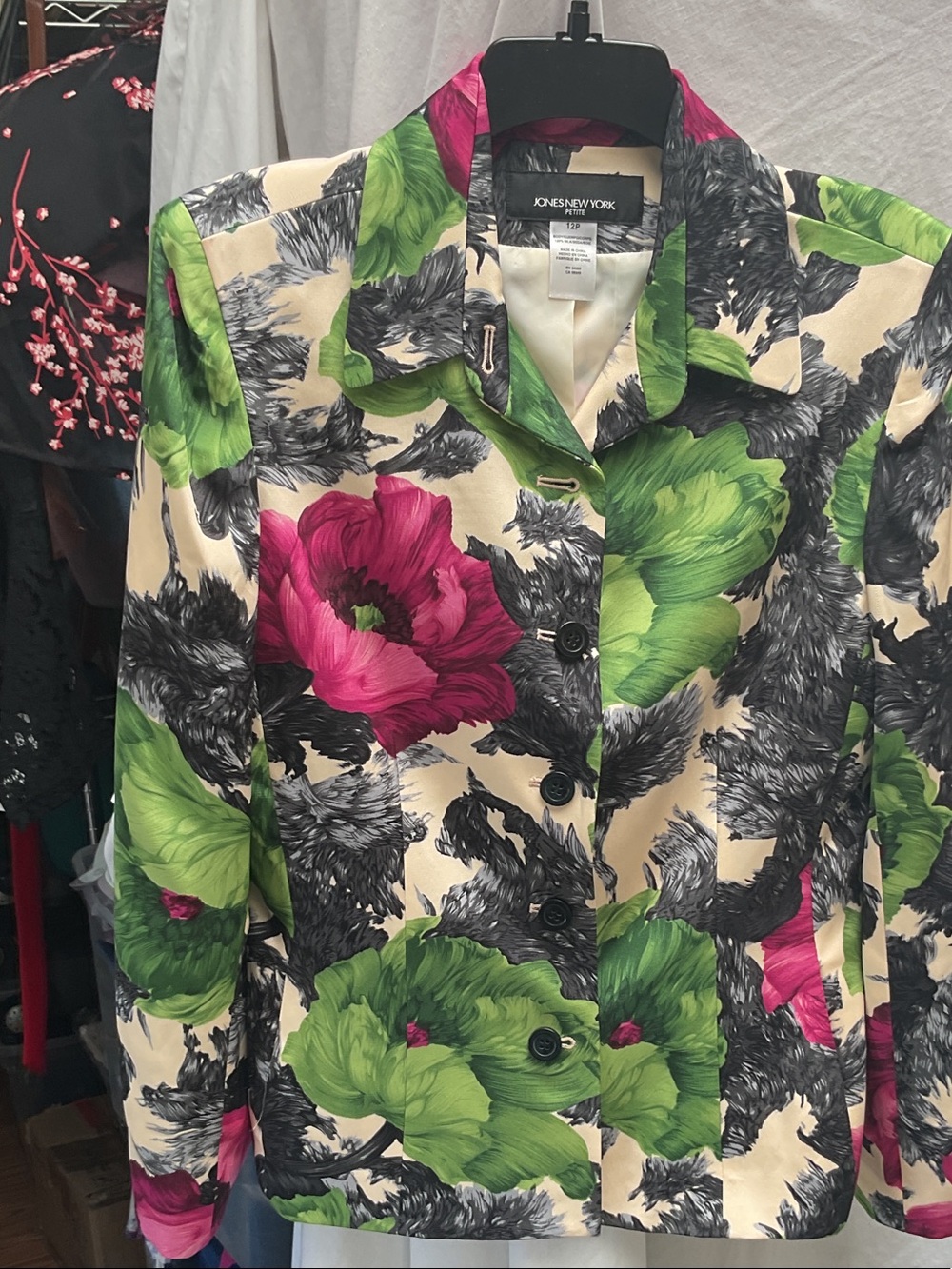 Jones New York Floral Button-Down Shirt Jacket in Green, Pink & Cream